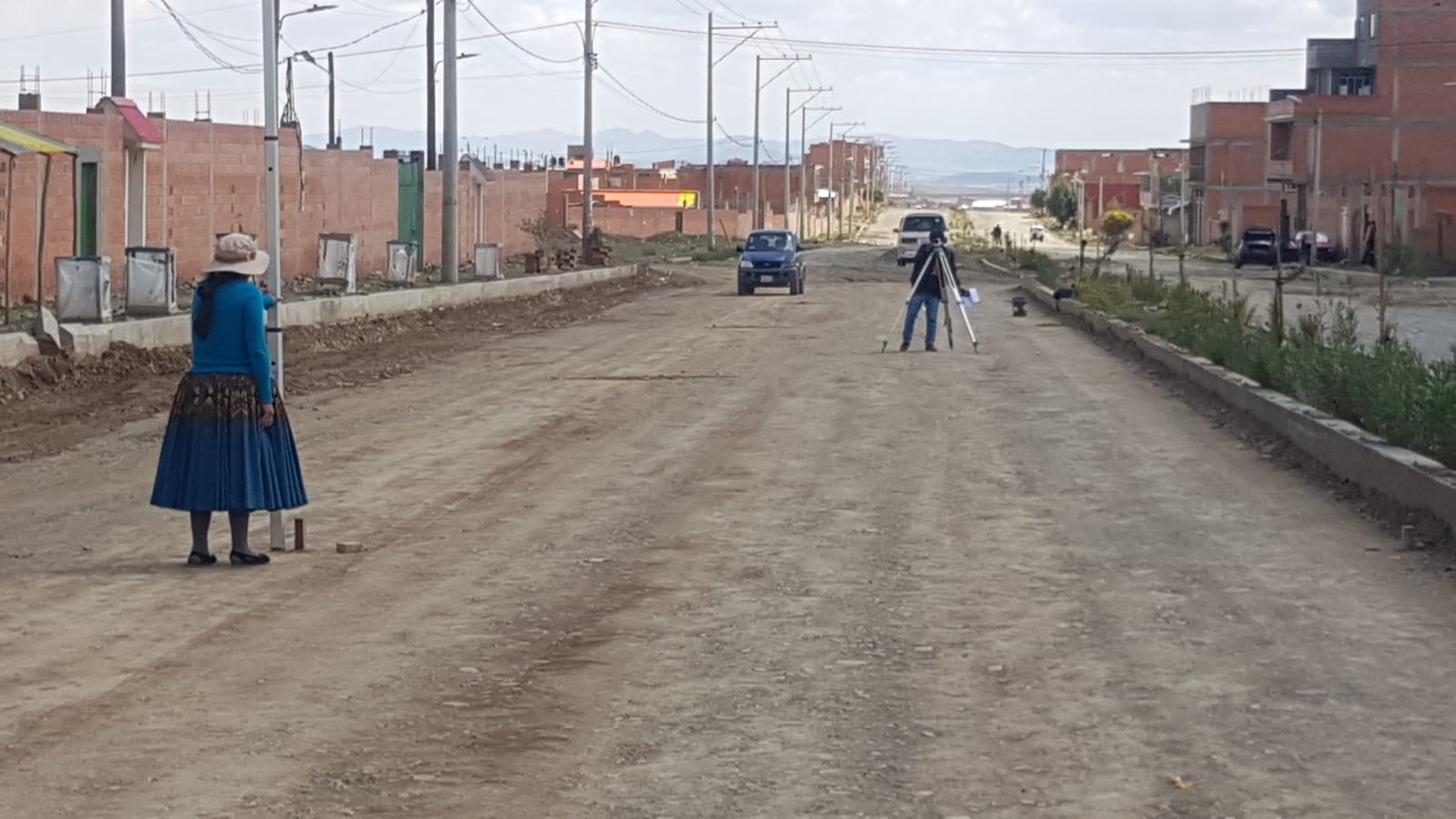 CONSTRUCCIÓN PAVIMENTO FLEXIBLE AVENIDA BOLIVIA